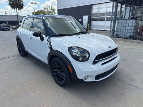 Used 2016 MINI Cooper Countryman S image 3