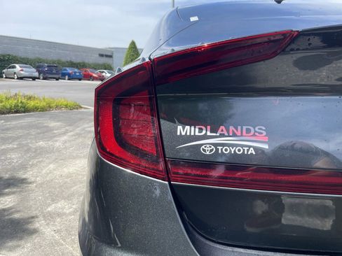 Used 2020 Hyundai Sonata Limited FWD image 16