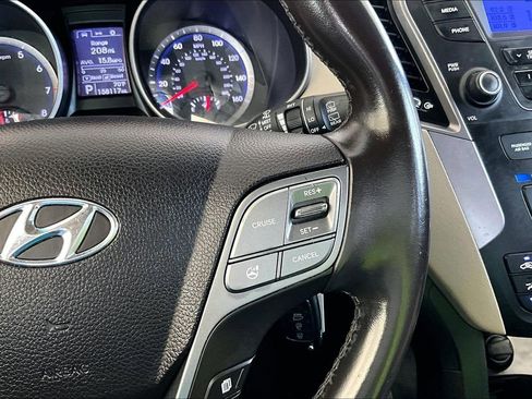 Used 2013 Hyundai Santa Fe GLS w/ Popular Equipment Pkg image 12