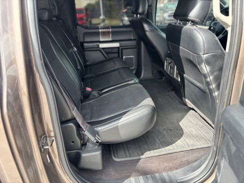 Used 2015 Ford F150 Lariat w/ Equipment Group 501A Mid image 15