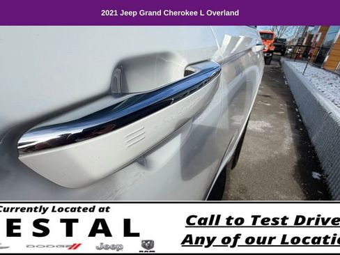 Used 2021 Jeep Grand Cherokee L Overland w/ Advanced Protech Group III AWD/4WD image 31