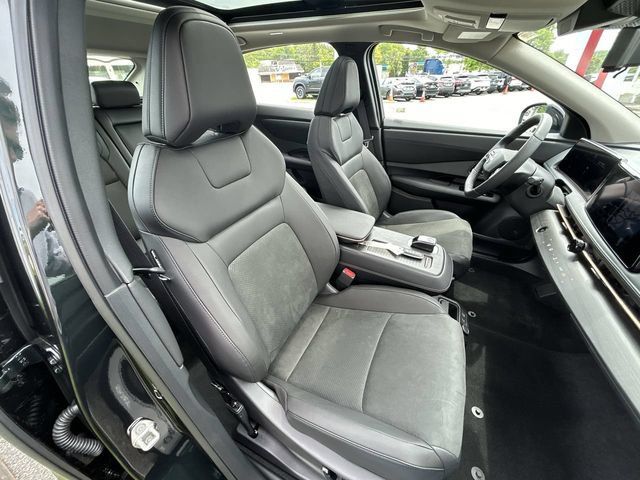 Certified 2024 Nissan Ariya AWD image 15