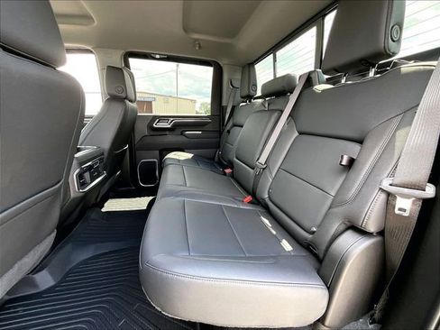 Used 2025 Chevrolet Silverado 2500 LTZ w/ Trail Boss Package image 15