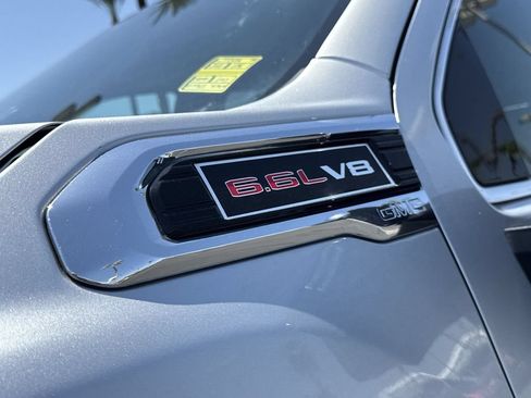Used 2022 GMC Sierra 2500 SLT w/ SLT Premium Package AWD/4WD image 33