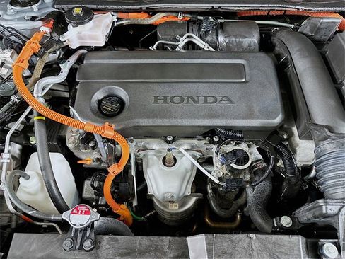 Certified 2025 Honda CR-V Sport Touring image 33