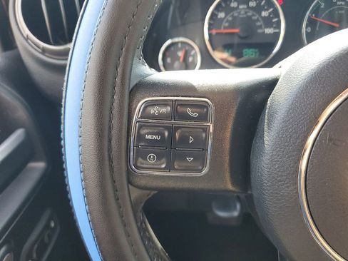 Used 2018 Jeep Wrangler Unlimited Sport S AWD/4WD image 19