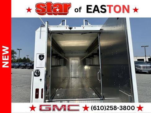 New 2025 GMC Savana 3500 w/ Power Convenience Package image 18