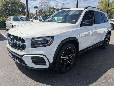 Certified 2025 Mercedes-Benz GLB 250 GLB 250 image 19