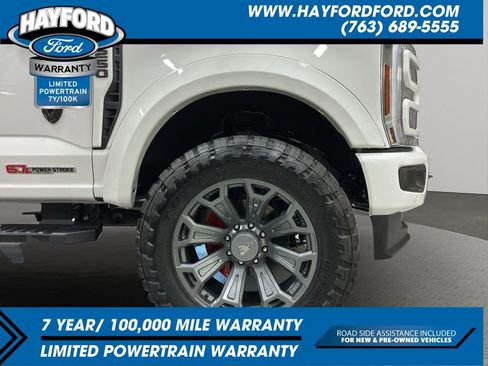 New 2026 Ford F250 Lariat w/ Black Appearance Package image 24