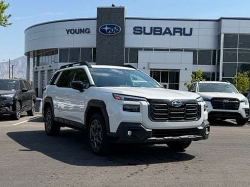 Used 2026 Subaru Outback Premium AWD/4WD image 1