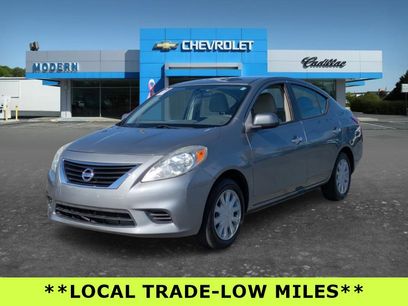 Used 2012 Nissan Versa SV w/ Convenience Pkg