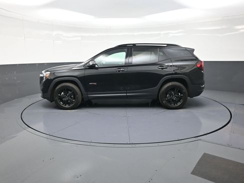Used 2024 GMC Terrain AT4 image 6