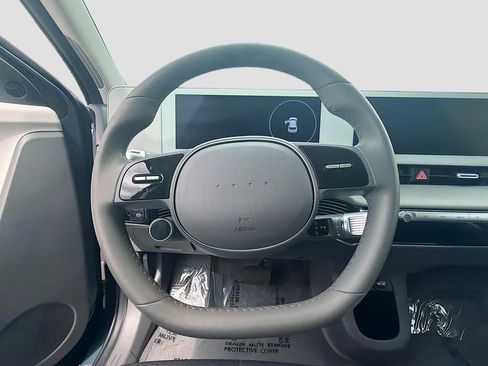 Used 2024 Hyundai Ioniq 5 SEL AWD/4WD image 18