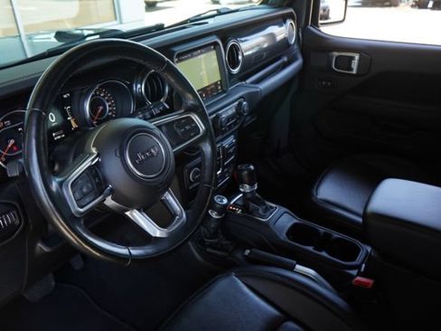 Used 2020 Jeep Wrangler Unlimited Sahara AWD/4WD image 24