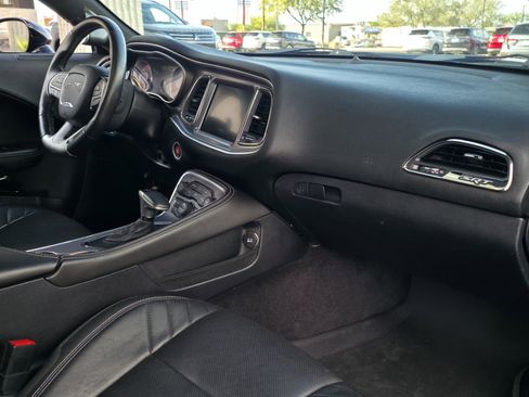 Used 2016 Dodge Challenger SRT Hellcat image 32