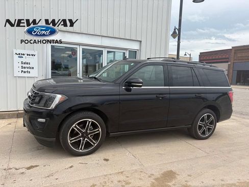 Used 2020 Ford Expedition Limited w/ Equipment Group 303A AWD/4WD image 1