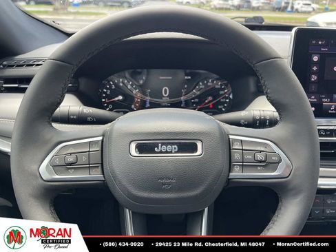 Used 2024 Jeep Compass Limited AWD/4WD image 17