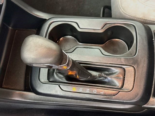 Used 2022 Chevrolet Colorado W/T RWD image 17