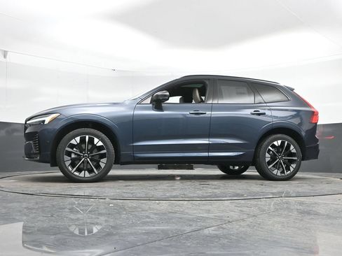 New 2026 Volvo XC60 B5 Plus w/ Climate Package AWD/4WD image 42