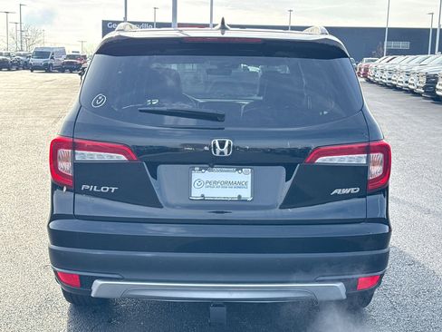 Used 2022 Honda Pilot Black Edition image 4