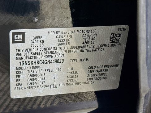 Used 2016 Chevrolet Suburban LT image 40