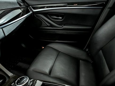 Used 2014 BMW 535i xDrive Sedan AWD/4WD image 32