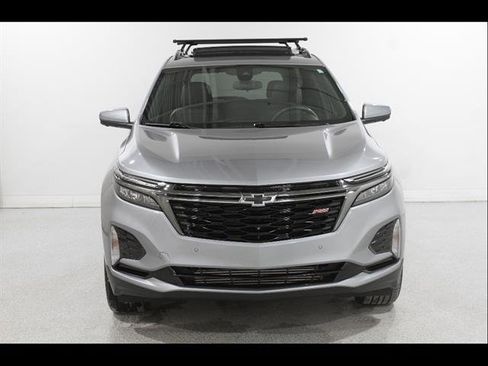 Used 2023 Chevrolet Equinox RS w/ RS Leather Package AWD/4WD image 2
