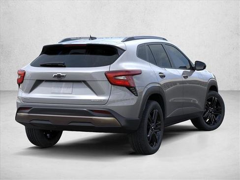 New 2026 Chevrolet Trax ACTIV FWD image 5