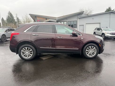 Used 2017 Cadillac XT5 Luxury image 6
