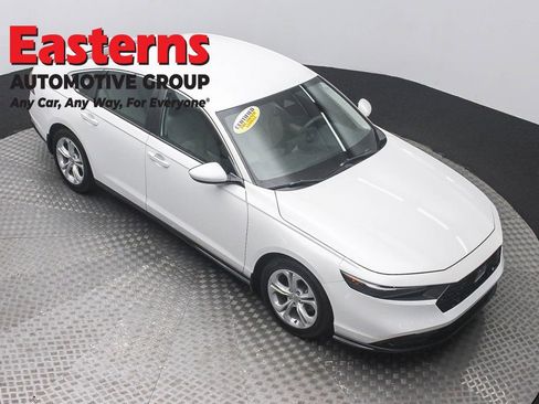 Used 2024 Honda Accord LX image 3