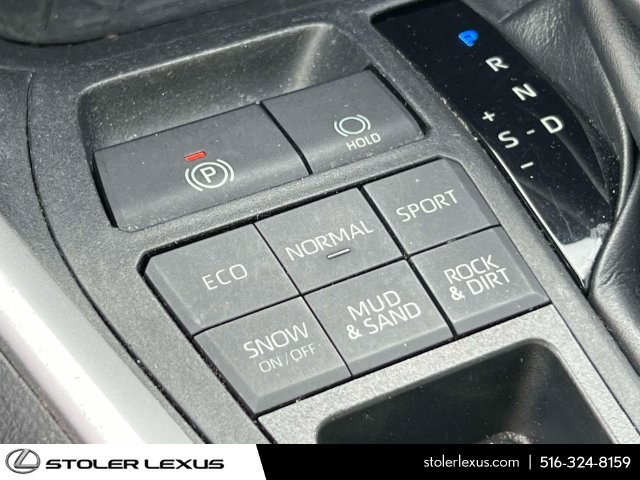 Used 2020 Toyota RAV4 XLE Premium AWD/4WD image 32