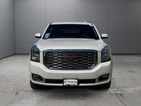 Used 2019 GMC Yukon XL Denali AWD/4WD image 8