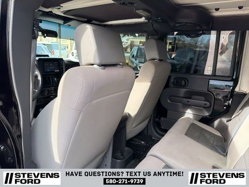 Used 2008 Jeep Wrangler X image 34