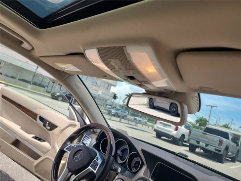 Used 2017 Mercedes-Benz E 400 Coupe image 23