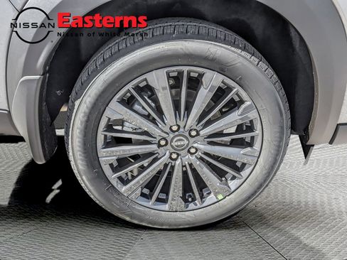 New 2026 Nissan Pathfinder SL image 26