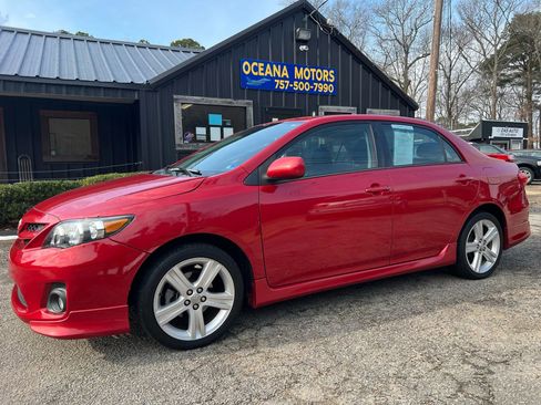 Used 2013 Toyota Corolla S Special Edition image 9