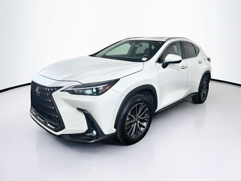 Used 2025 Lexus NX 350 AWD w/ Accessory Package (Z2) image 3