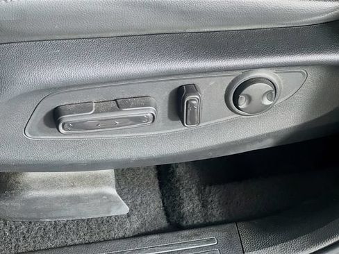 Used 2024 Honda CR-V EX-L image 13