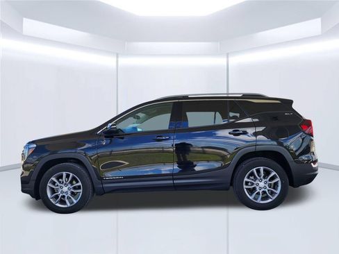 Used 2024 GMC Terrain SLT AWD/4WD image 25