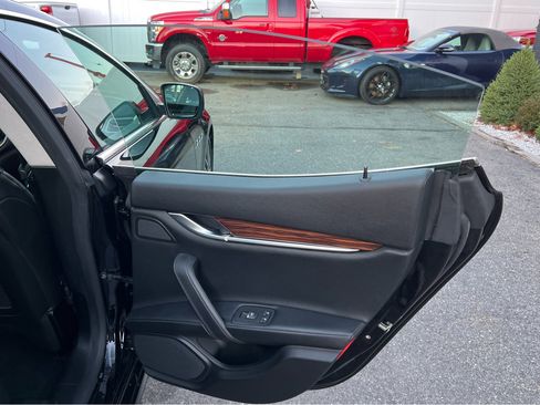 Used 2014 Maserati Ghibli S Q4 image 20