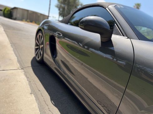 Used 2015 Porsche Boxster S RWD image 18
