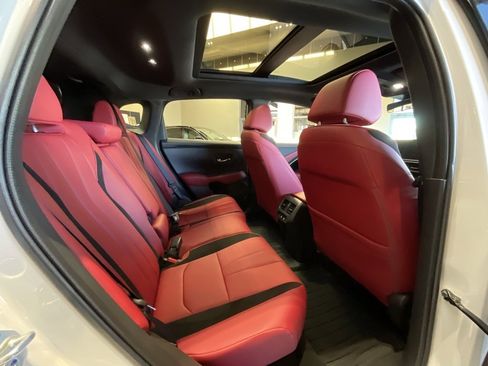 Used 2025 Acura ADX A-Spec image 21