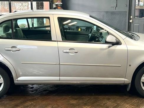 Used 2008 Chevrolet Cobalt LT image 6