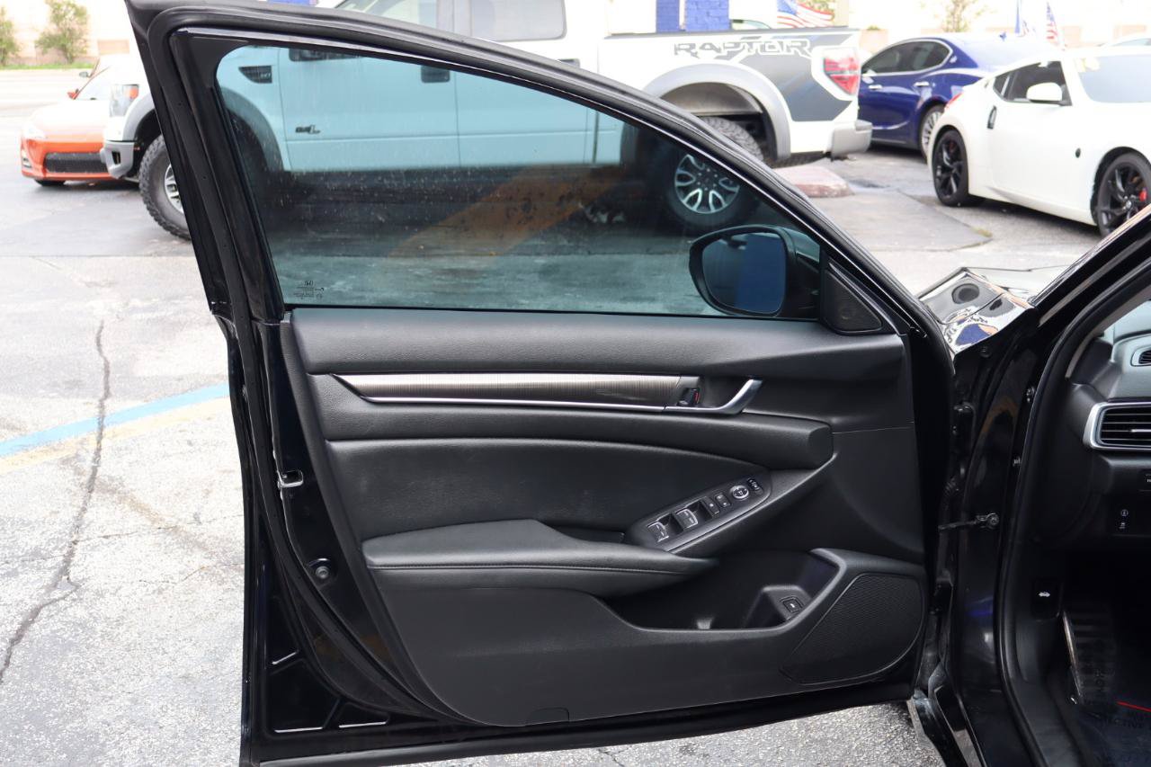 Used 2021 Honda Accord Sport Special Edition image 12