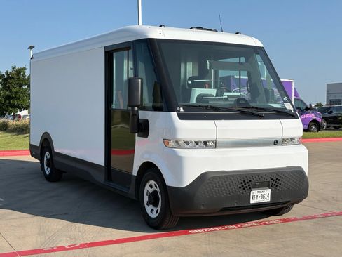 Used 2024 Chevrolet Brightdrop 600 w/ Commercial Equipment Package AWD/4WD image 1