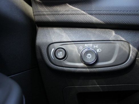 New 2026 Chevrolet TrailBlazer LT image 11