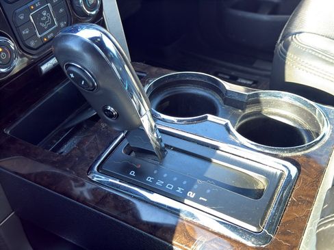 Used 2013 Ford F150 Platinum image 22