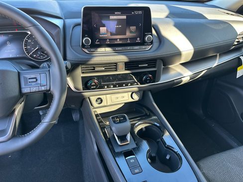 New 2026 Nissan Rogue SV image 29