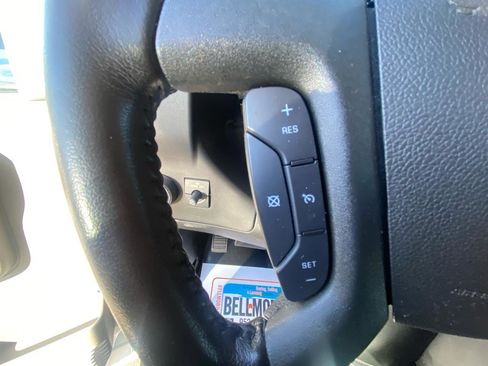 Used 2021 GMC Savana 3500 w/ Power Convenience Package image 22