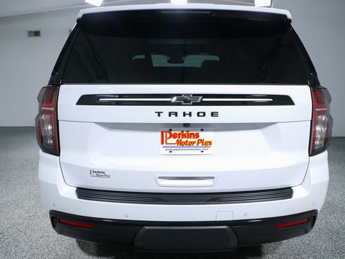 Used 2023 Chevrolet Tahoe Z71 w/ Luxury Package AWD/4WD image 8